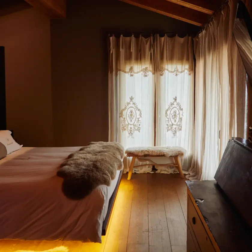 Mountain Lodge 10
